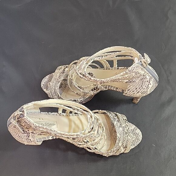 WOMEN"S POUR LA VICTOIRE SNAKESKIN LEATHER OPEN TOE HIGH HEEL STILETTOS SANDAL - Picture 6 of 12